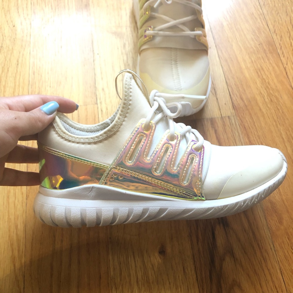 Iridescent Adidas ✨